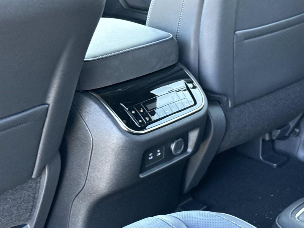 2027 INFINITI QX80 SPORT