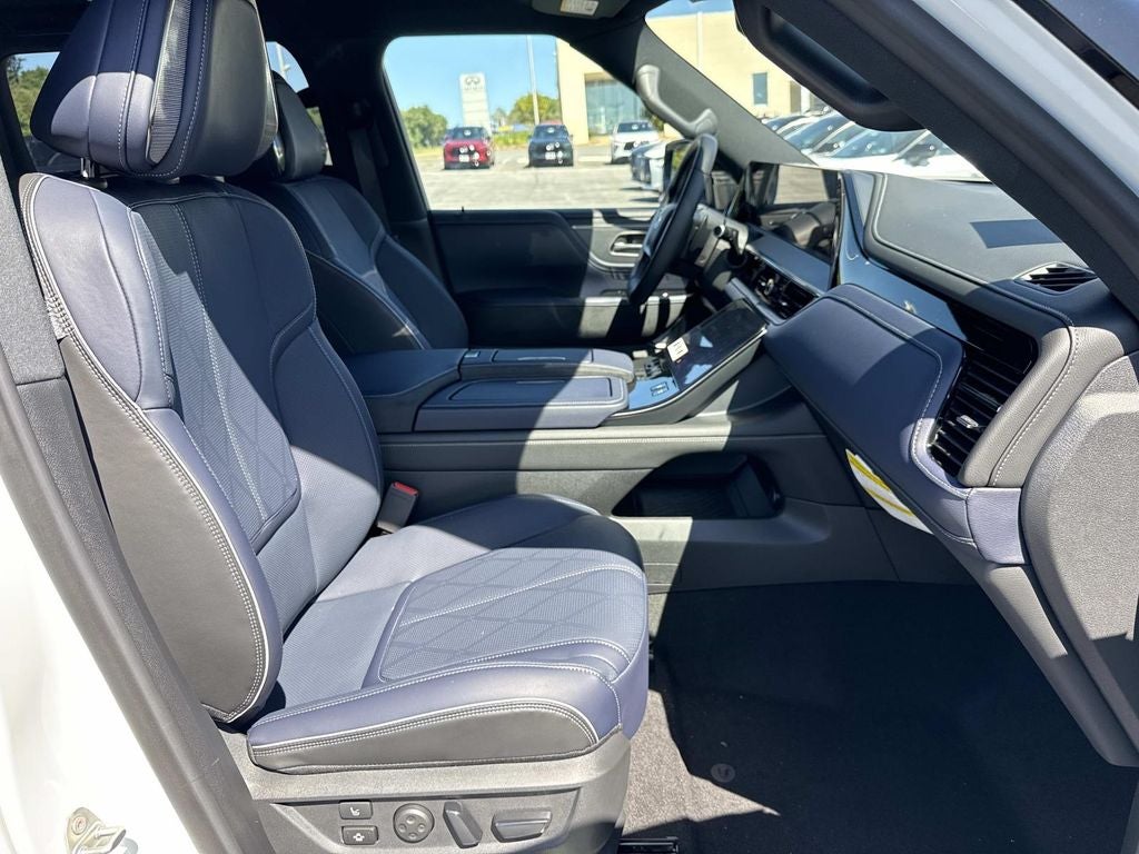 2027 INFINITI QX80 SPORT