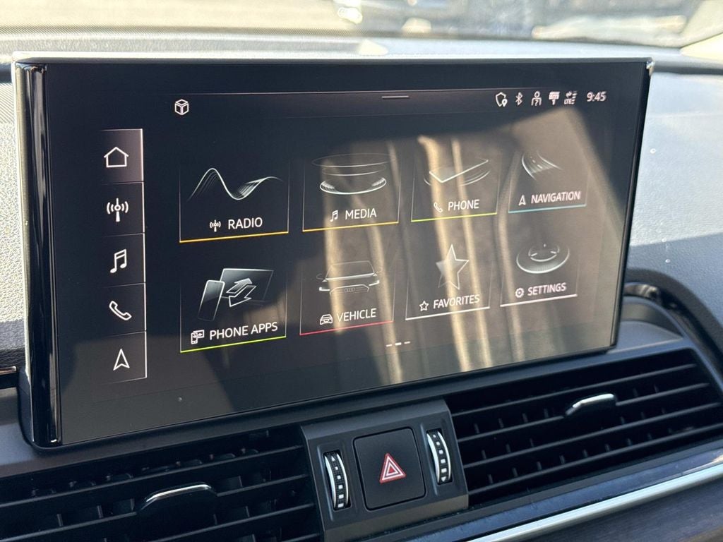 2025 Audi Q5 40 Premium quattro