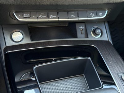 2025 Audi Q5 40 Premium quattro