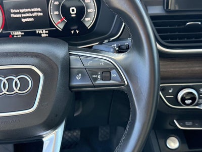 2025 Audi Q5 40 Premium quattro